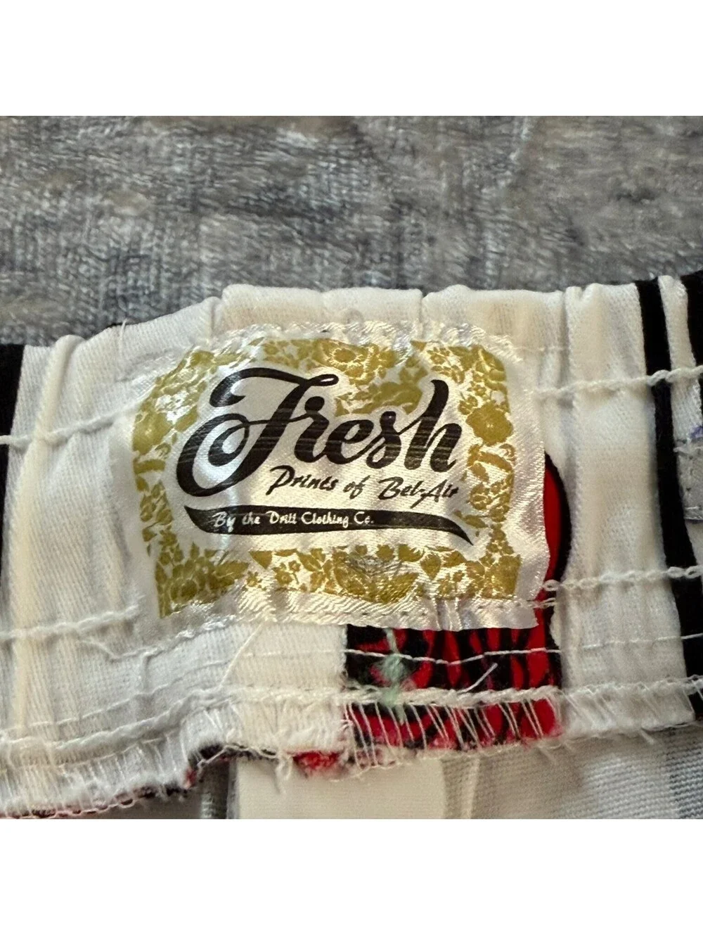 Fresh Prints of Bel-Air Men's XL White Red Black Striped Rose Floral Shorts